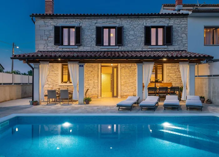 펜션 3 Bedroom In 풀라